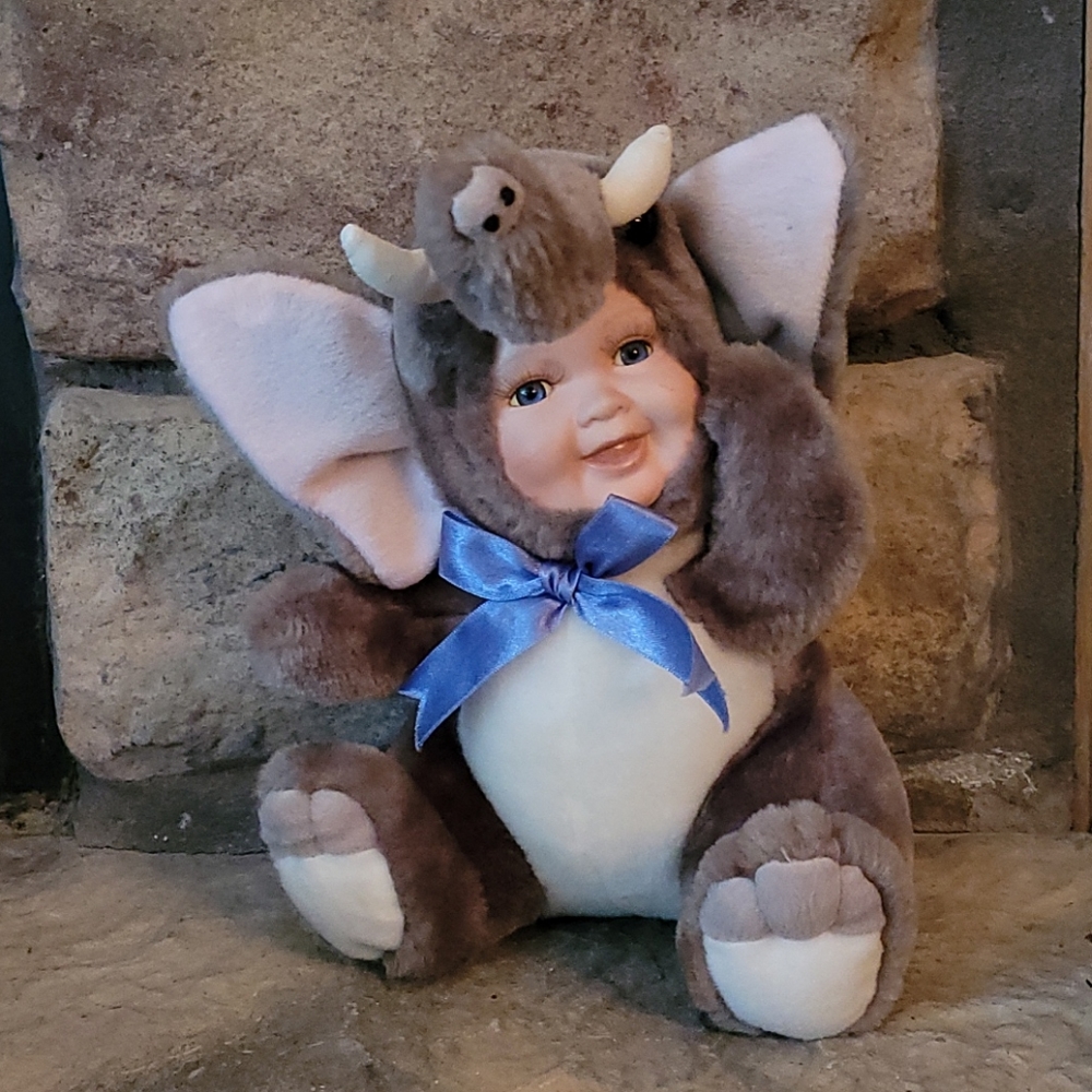 Cuddle kids elephant